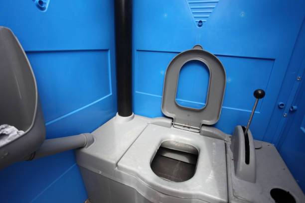 Best Luxury portable toilet rental  in Lakes West, CT